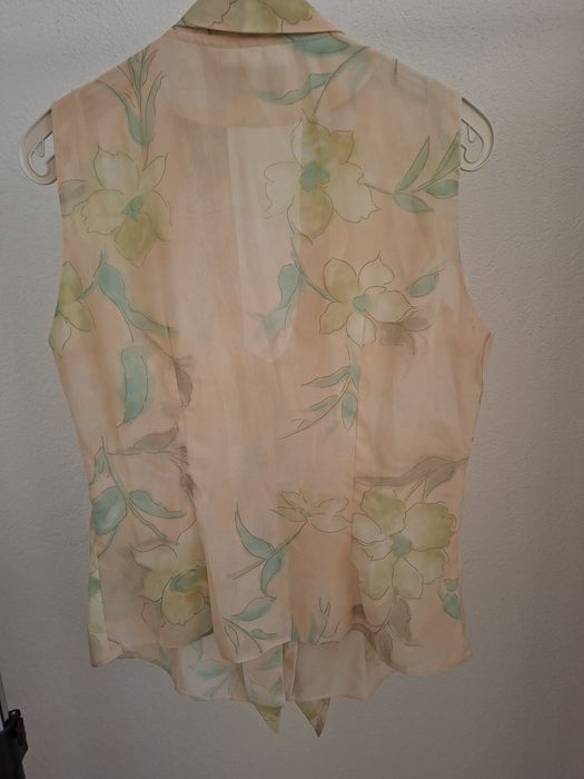 Bluză cu model floral