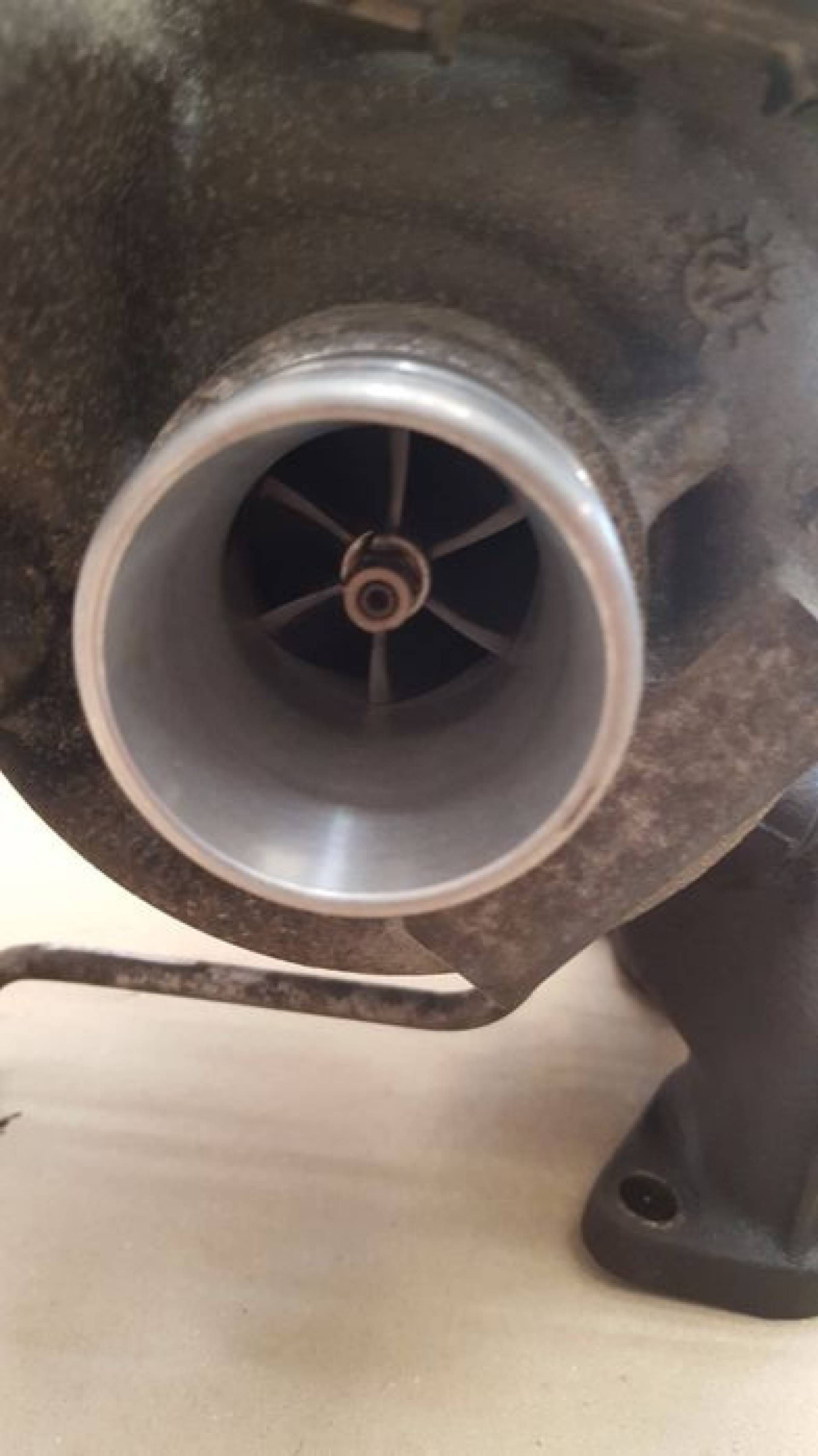 Turbina turbosuflanta E Class w212 Sprinter 906 2.2 euro 5 136cp