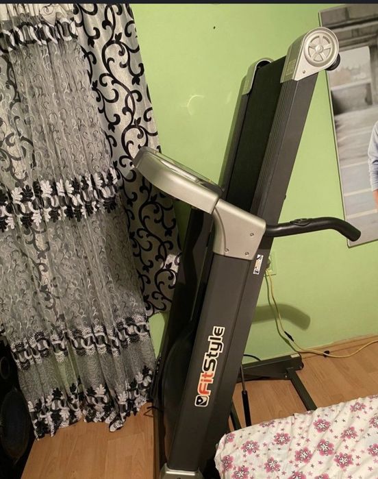 Vand banda de alergat