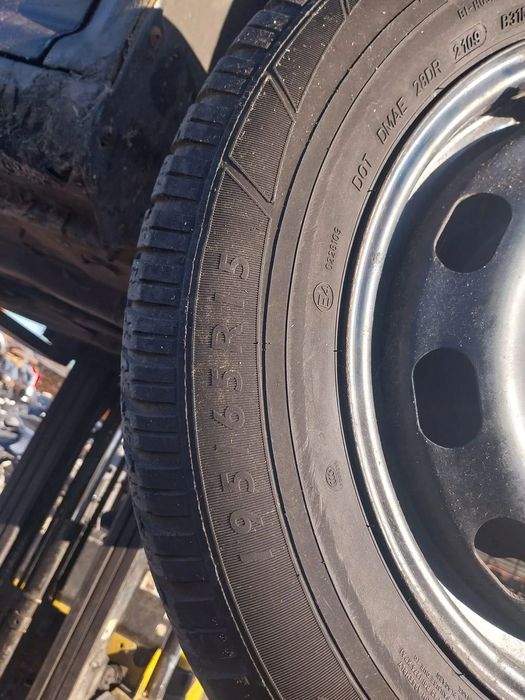 VAND SET DE JANTE DE TABLA PENTRU VOLKSWAGEN GOLF 4, DIMENSIUNI: 195/65 R15