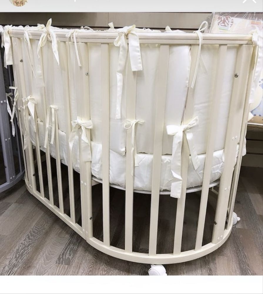 Продам детскую манежку