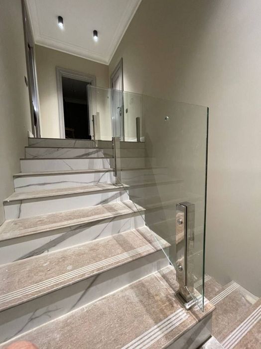 Калйоний ойна душ кабина лофт Перилла хизматлари