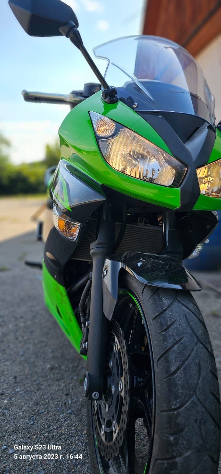 Kawasaki Ninja 400