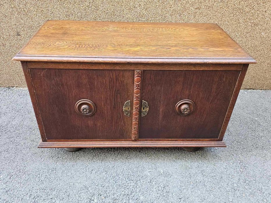 Двулицево шкафче/барче тип островче