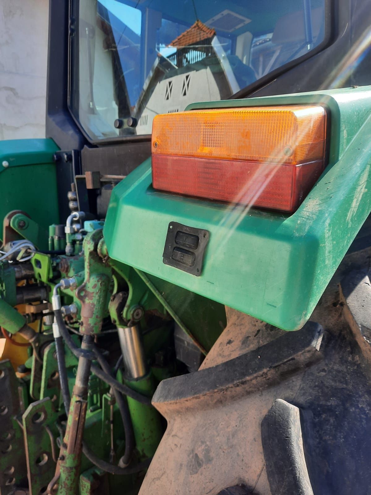 Tractor John Deere 6100 Europe 90cp cu incarcator Facheux