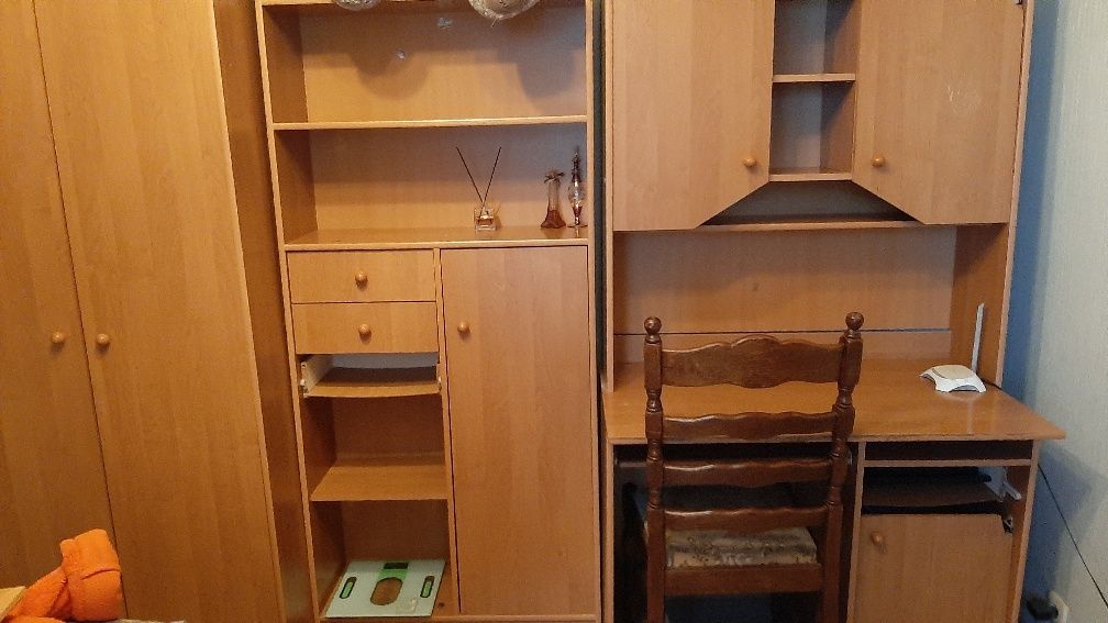 Продается подрастковая мебель.