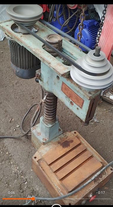 Сверлильный станок