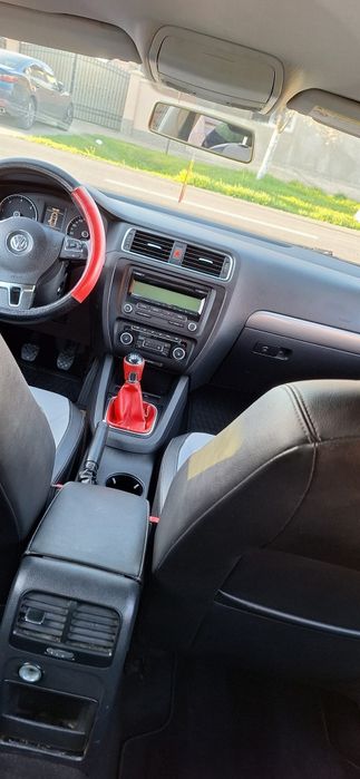 Vw Jetta An 2012  1.6 TDi