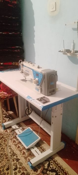 Тикув машинаси Сотилади