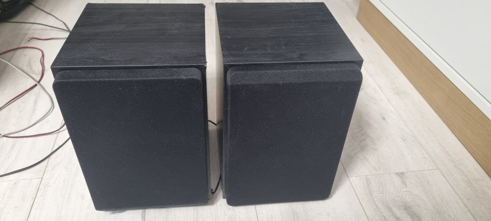 Boxe, sateliti 25w 8 ohmi