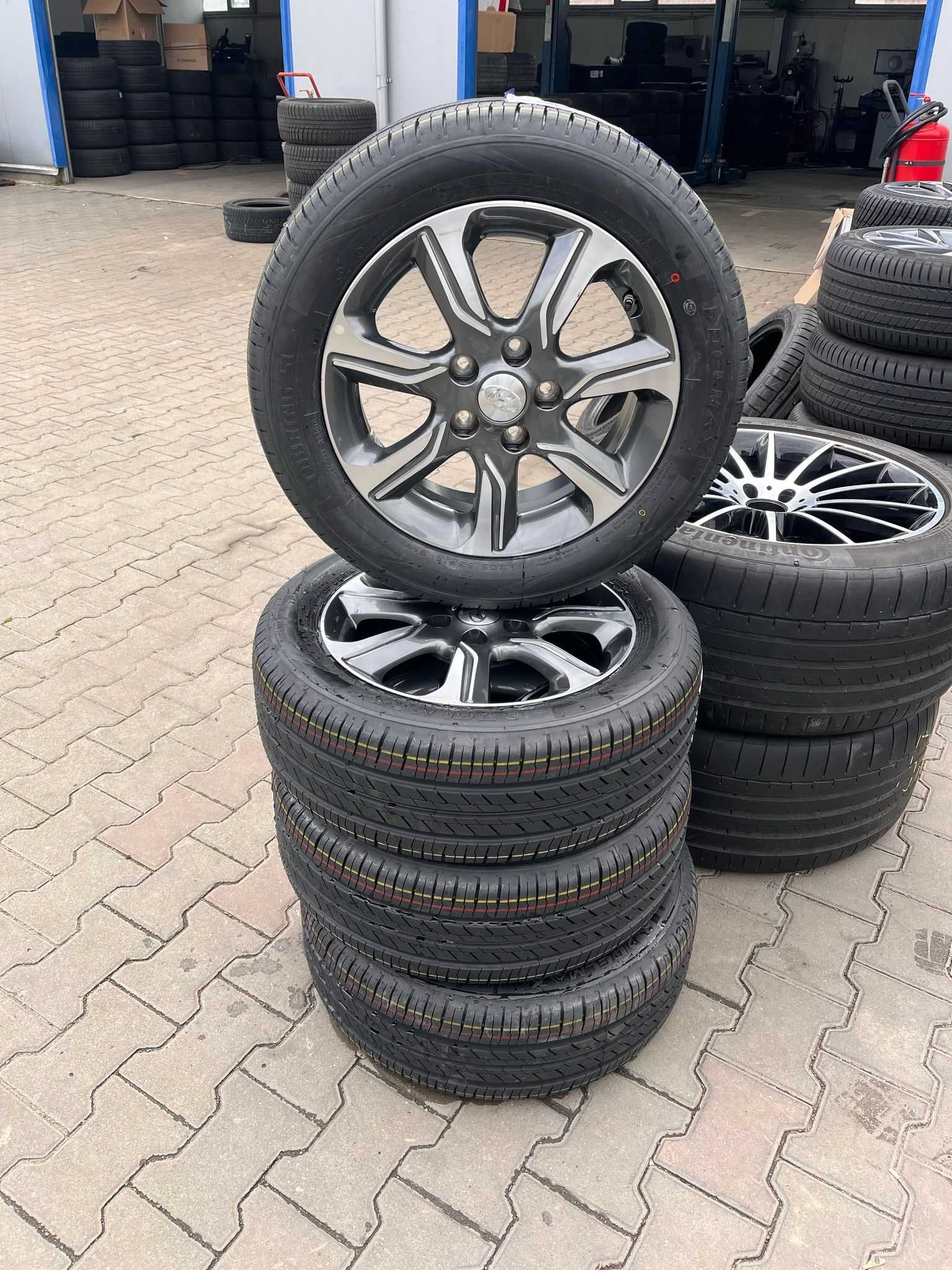 Jante Hyundai I30 Elantra Kia Ceed Anvelope Vara Noi Nexen 205 55 16