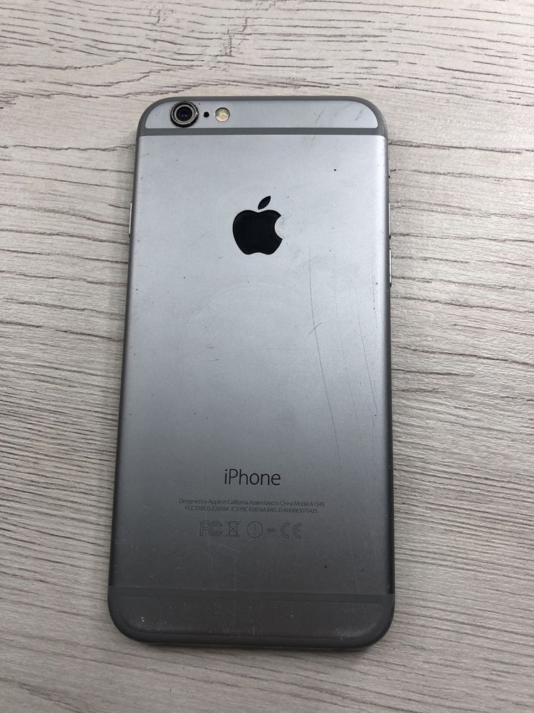 Продам iPhone 6