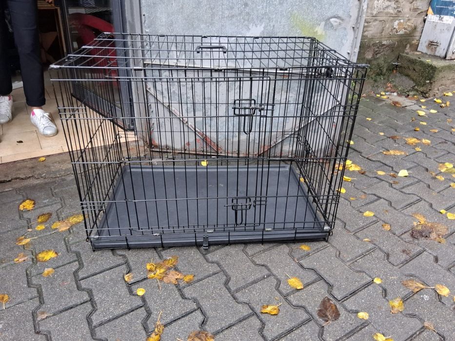 Продавам клетка за куче