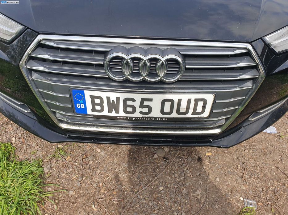 Bara Spoiler Fata Completa cu Grila si Emblema Audi A4 B9 NFL Non Facelift 2015 - 2019 Culoare LY9B [K4032]