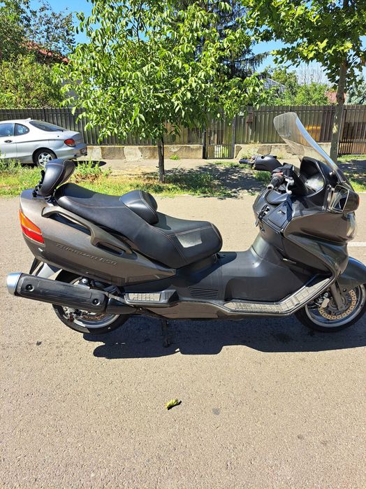 Suzuki burgman 650