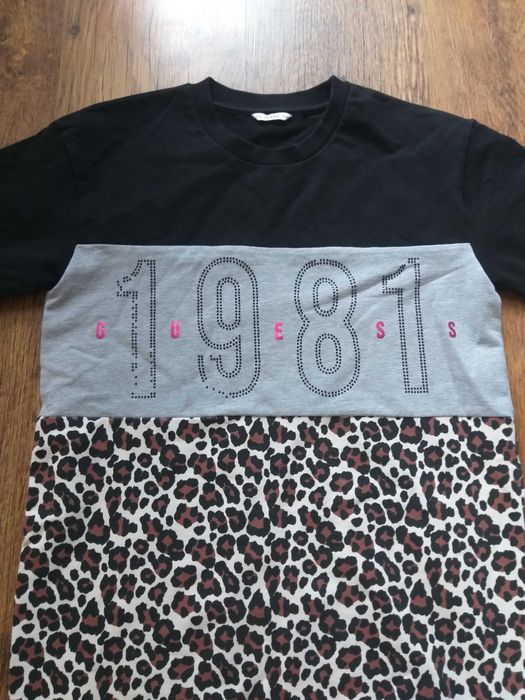 Guess - страхотна юношеска рокля