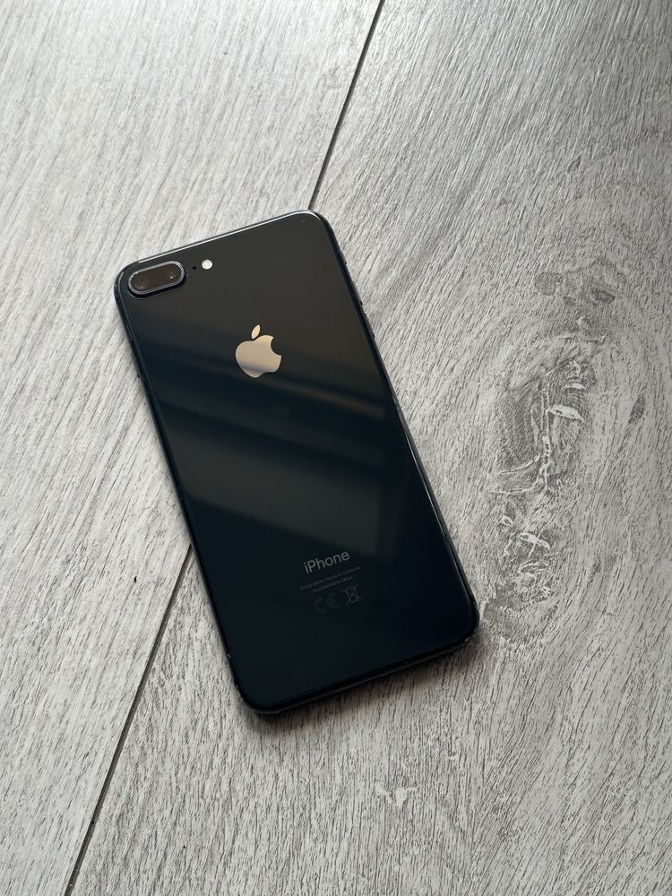 Apple iPhone 8 Plus!! Stare Foarte Buna!! Baterie 100%!! 64 gb!!