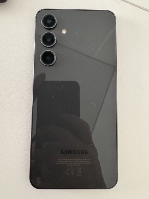 Sasmsung Galaxy S24 FE, 256gb, black