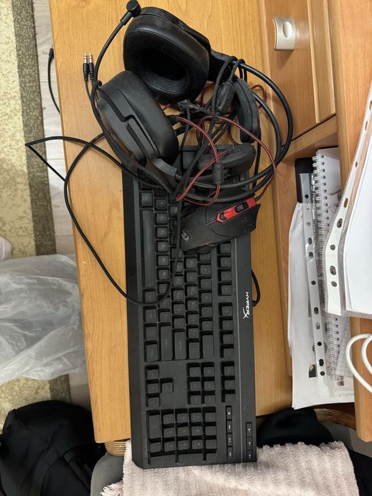 мышка, клавиатура, наушники