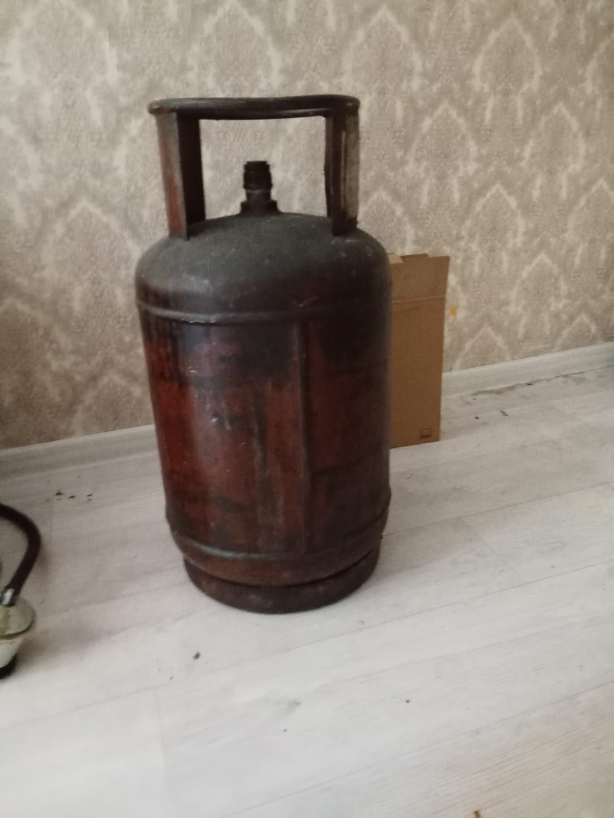 Вещи, б/у, дёшево, продам