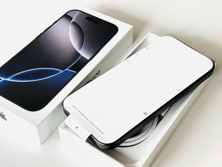 Iphone 16 Pro 256GB Black 100% Батерия! Гаранция 6 месеца