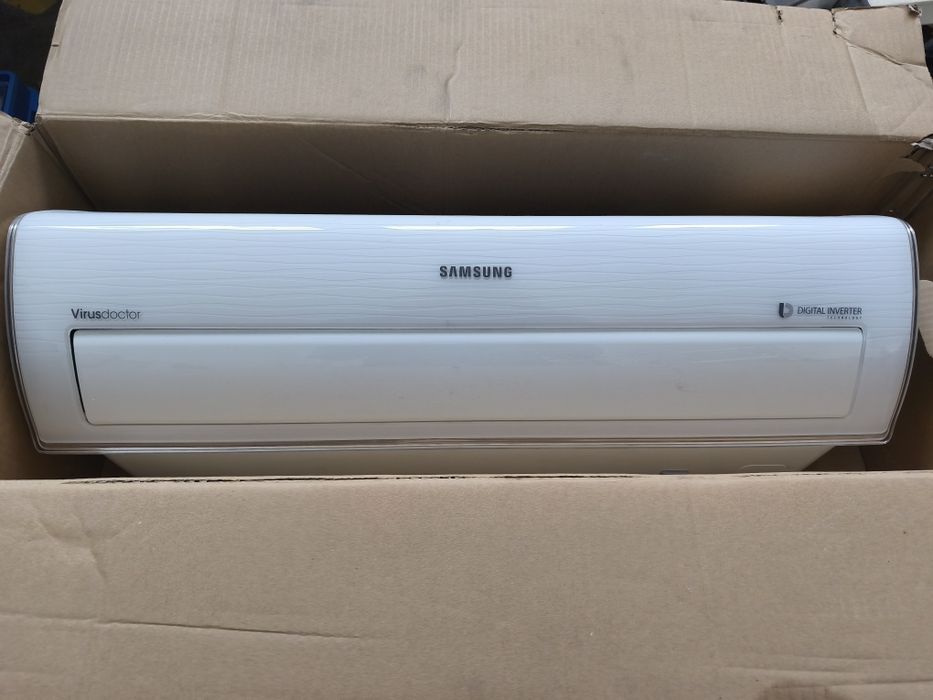 Aer condiționat 12000 btu Samsung și Whirlpool