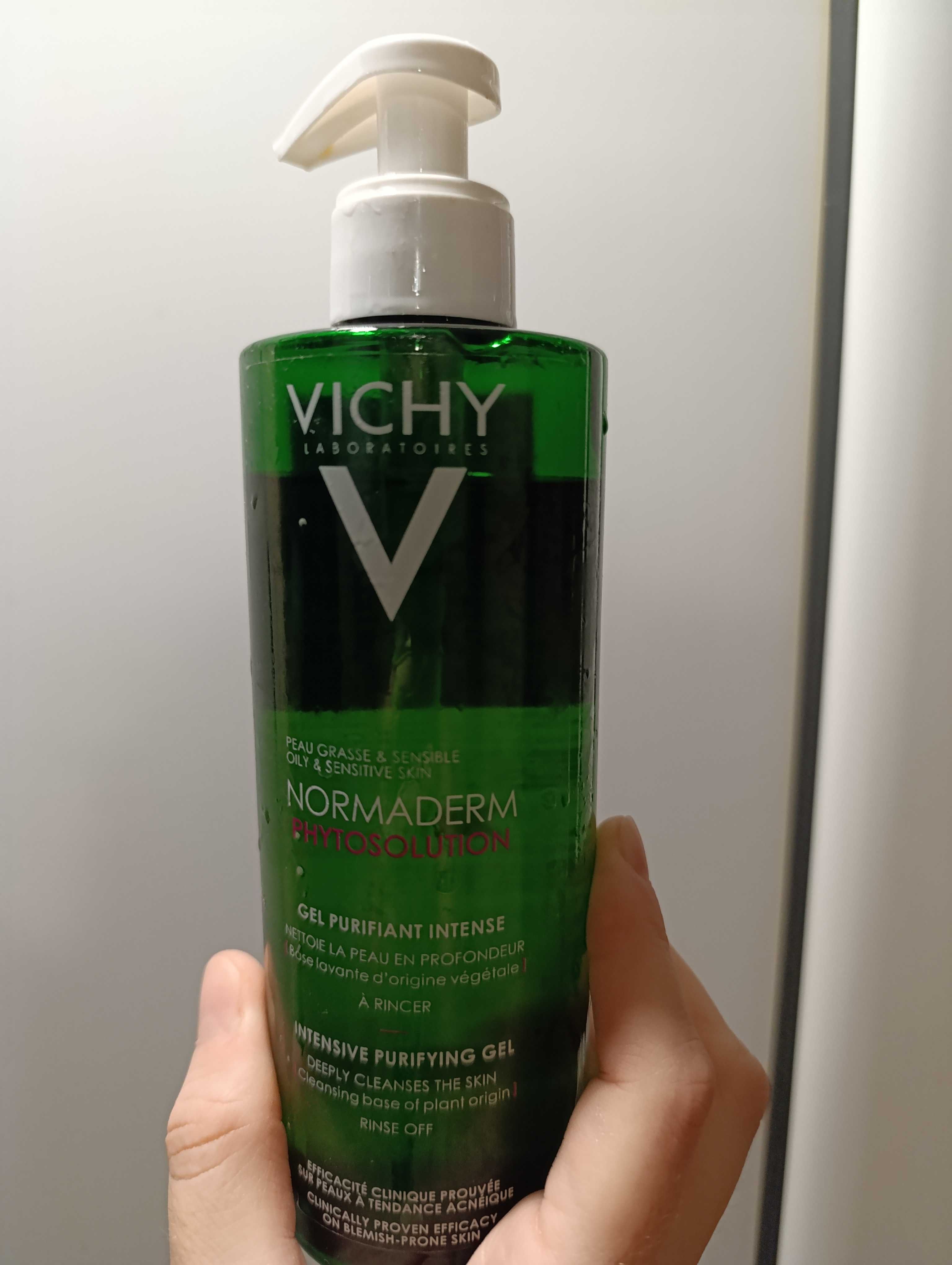 Vichy почистващ гел за мазна кожа