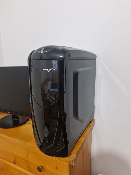 PC Gaming + Monitor AOC 24” – Pachet complet, gata de utilzare