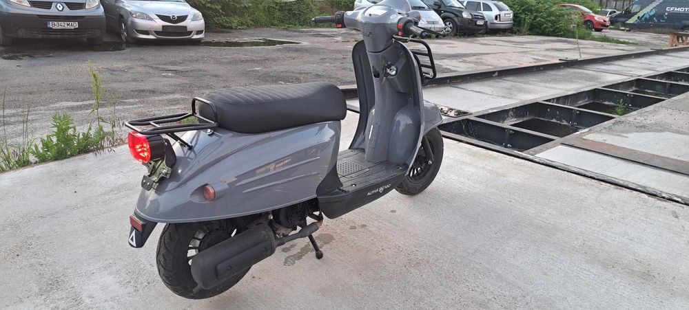 Scuter FARA permis, Alpha Motors / Ca nou / Carte RAR / 25 km/h