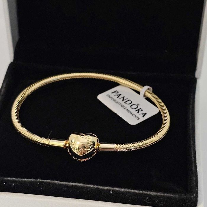 Brățară Pandora cu cristale - Aur, in cutie