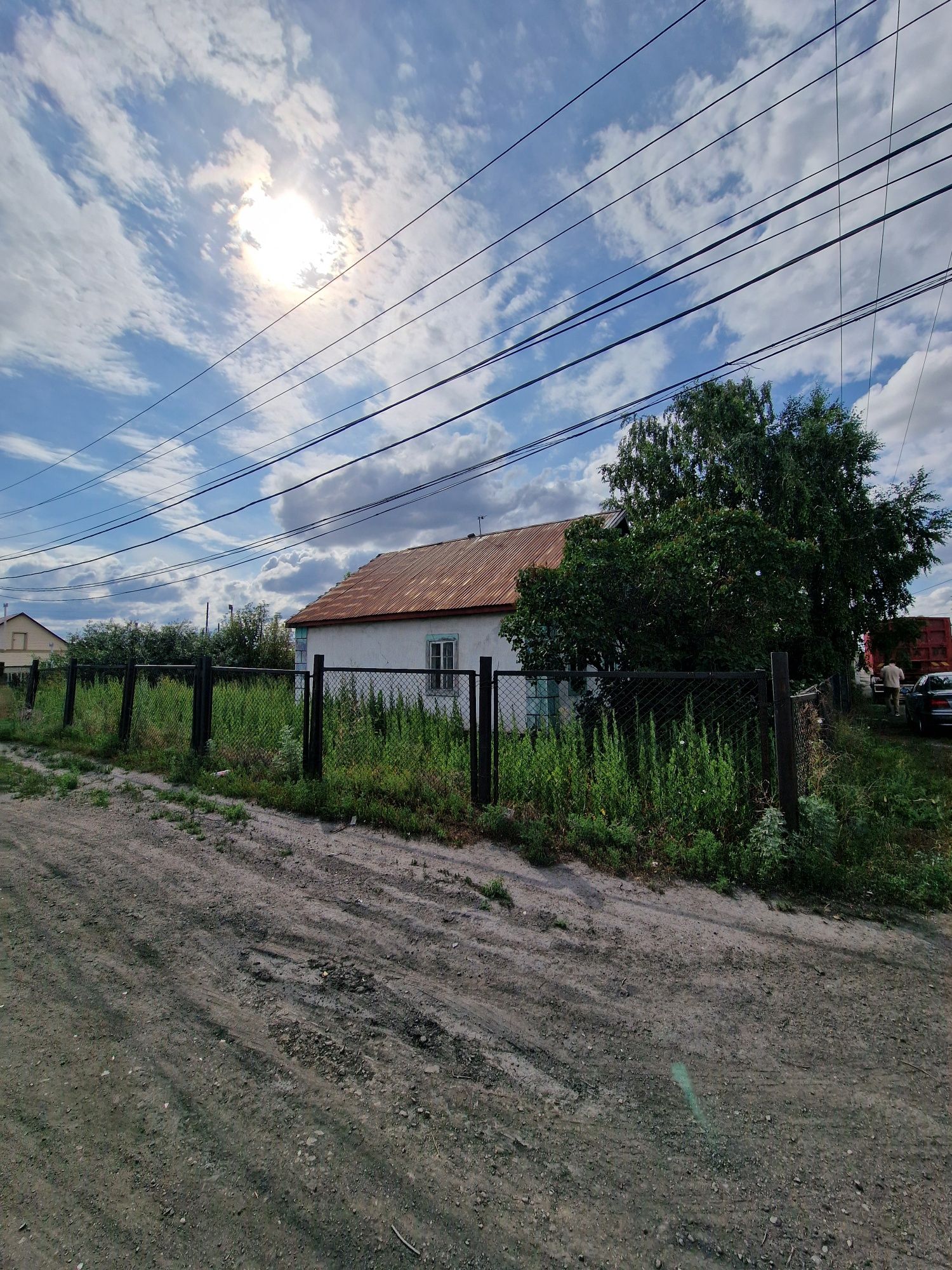 Продаётся дом в п. Новодолинский.