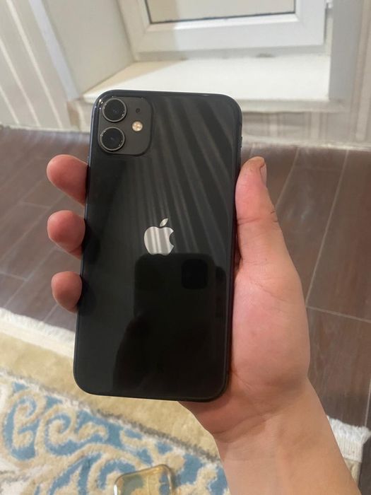 Продам айфон 11 в отличном состояний