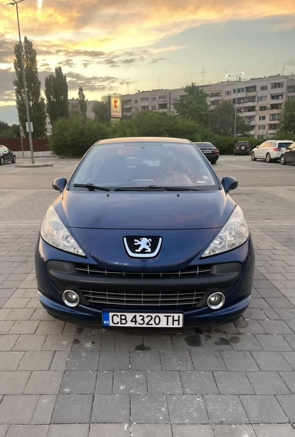 Автомобил Peugeot 207