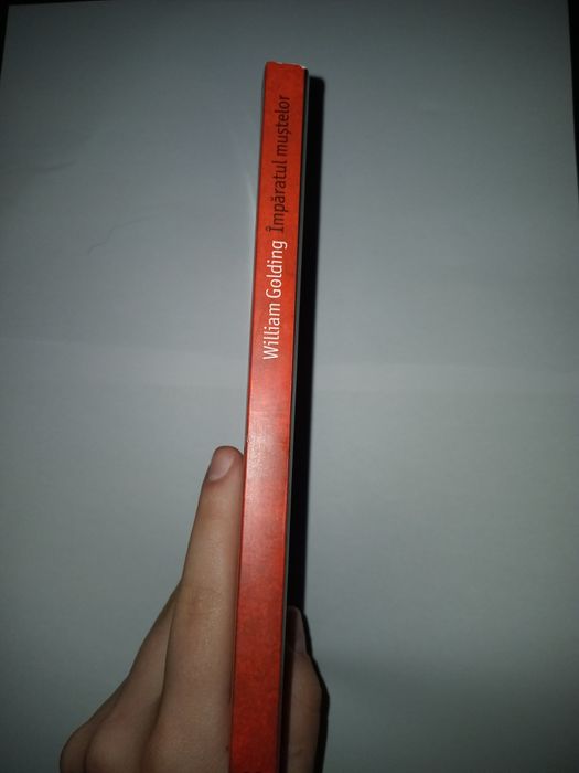 Împăratul muștelor – William Golding , stare excelentă