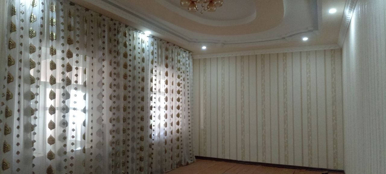 Ховли  сотилади(продается срочно)