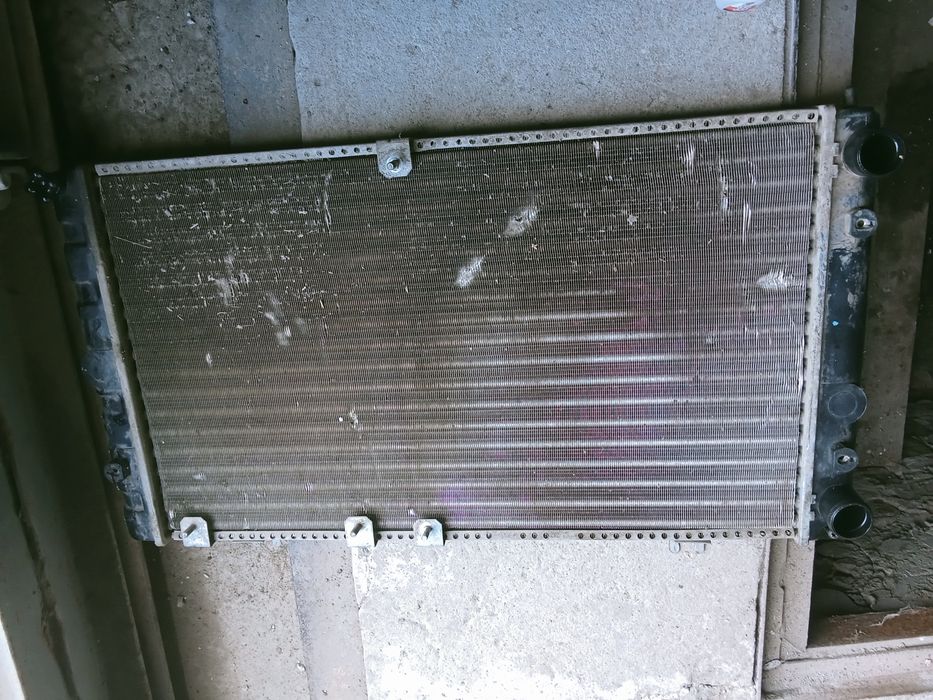 Радиатор калина 1, рабочий