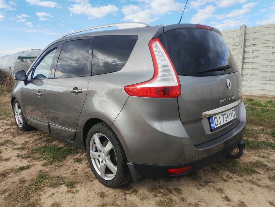 Renault Grand Scenic 3 Bose Edition 2014 Automat 7 Locuri 2.0