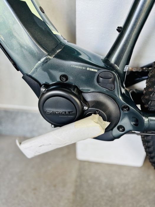 REDUCERE Bicicletă electrică e - MTB GIANT FAthom E+ Yamaha 1x12