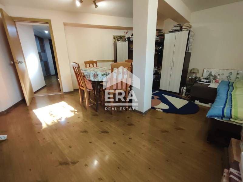 Продава се Двустаен апартамент в Варна, Левски - 66 кв.м за 1031 €/кв.м - Снимка #4