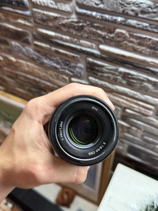 Обектив Sony 50mm 1.8 E
