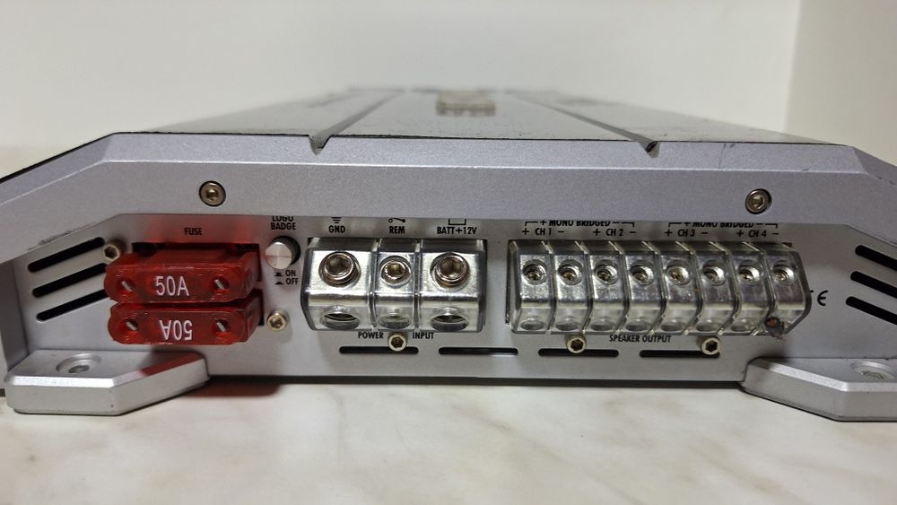 430 lei Amplificator Hifonics Zeus Zxi 6404