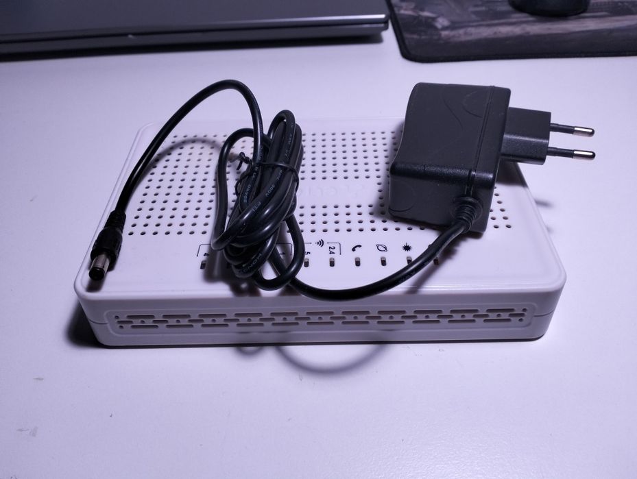 Продам роутер Eltex