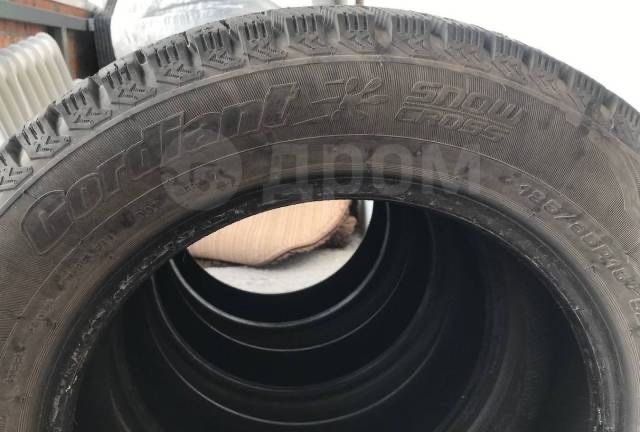продам зимние шины недорого