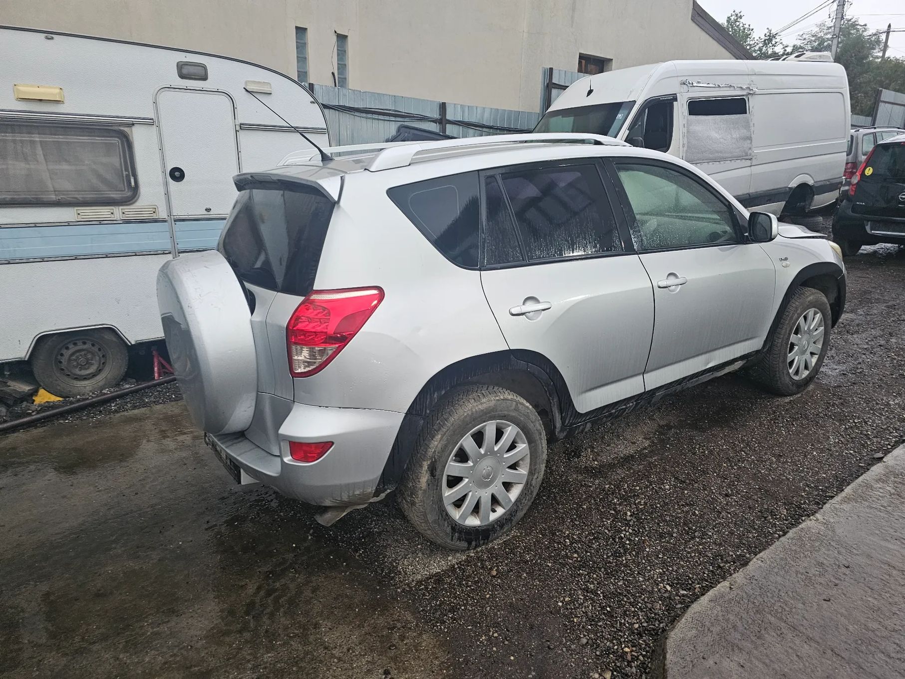 Dezmembrez Toyota Rav 4 2.2 2AD-FTV 100KW an 2007 volan stanga