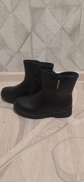 Продам ботиночки Новые