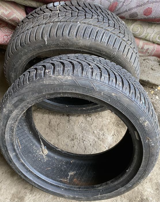Vănd cauciucuri cu jante de aluminiu de 16 si de 18
