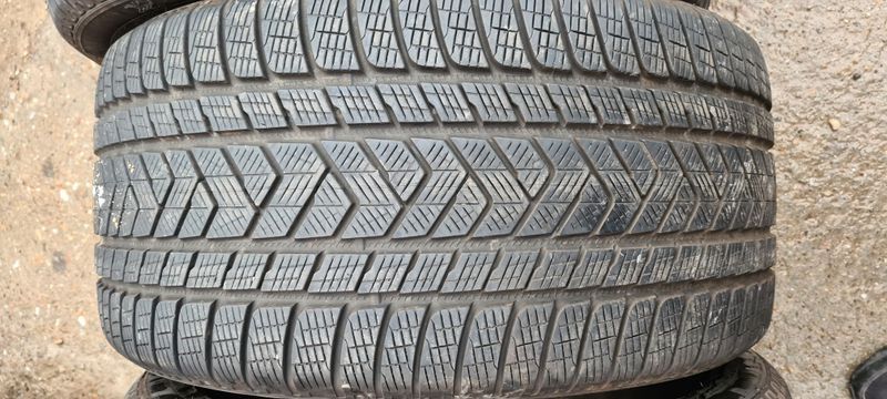 305/35/21//275/40/21 PIRELLI 4бр