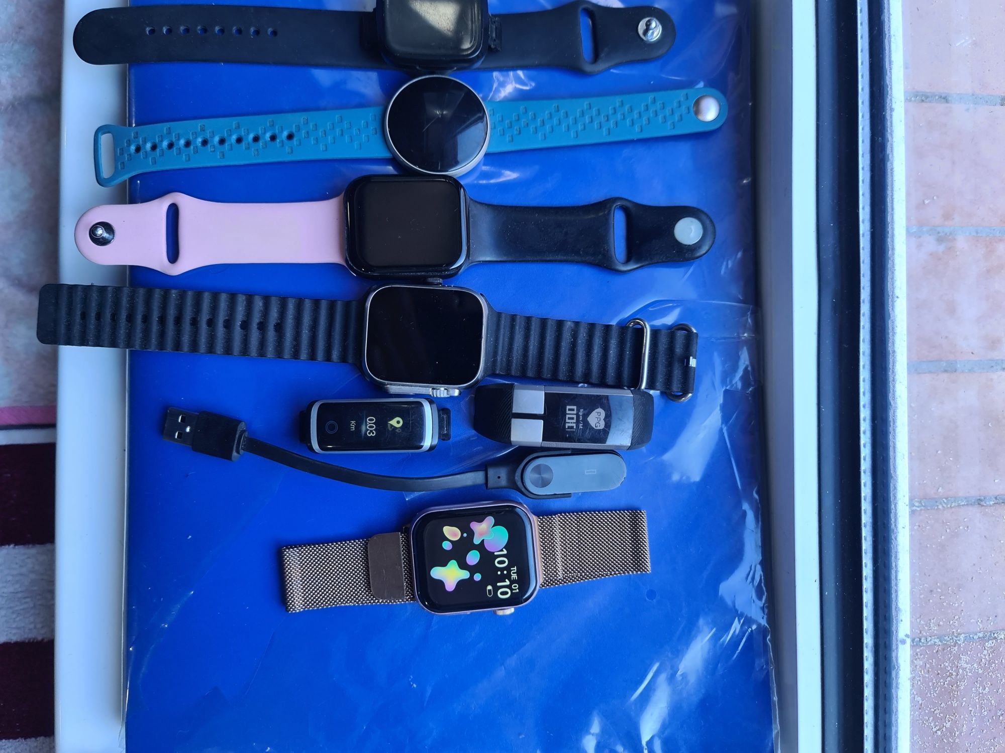 Fleshka, vint, naushnik, airpods, wifi, Bluetooth, mishka.