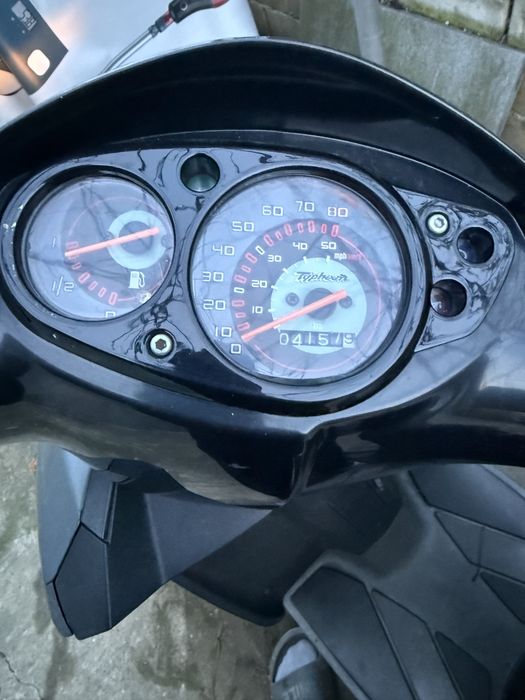 Scuter Piaggio Typhoon
