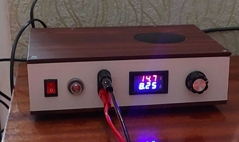 Продам зарядное устройство